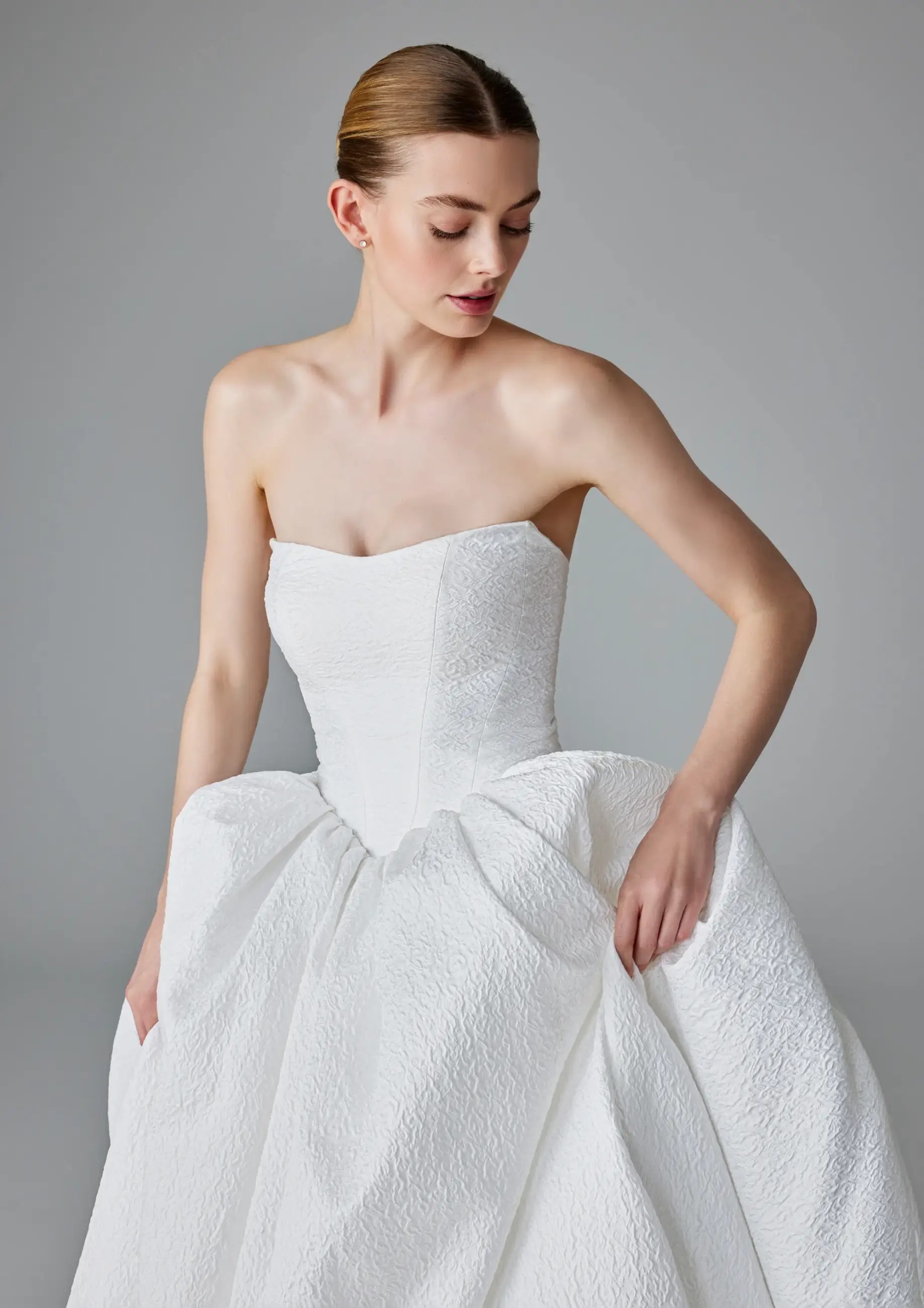 Bridal Trends to Watch: What’s Hot for 2025 Weddings? Image