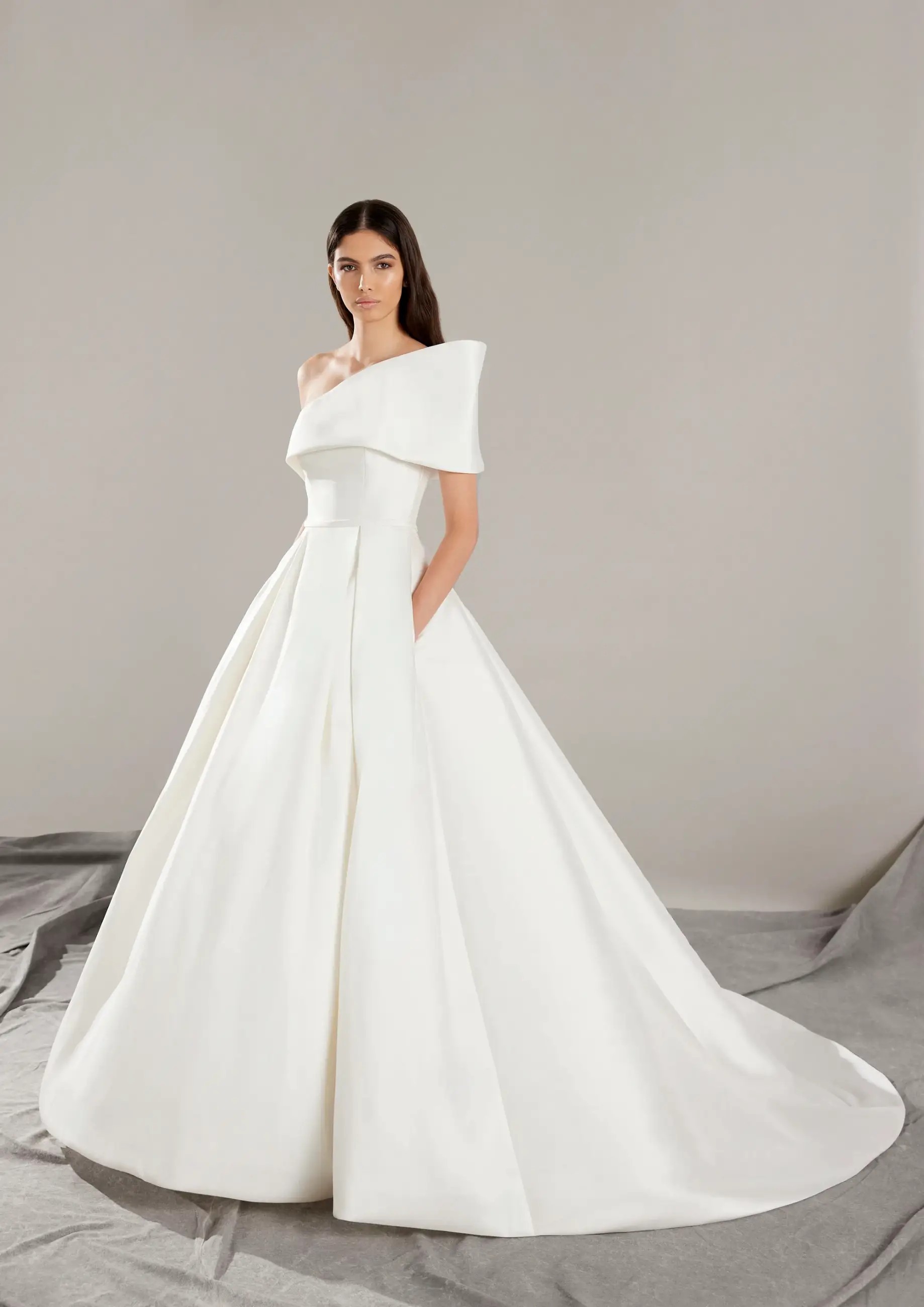 Bridal Gown Trends: What&#39;s New in 2025 Image